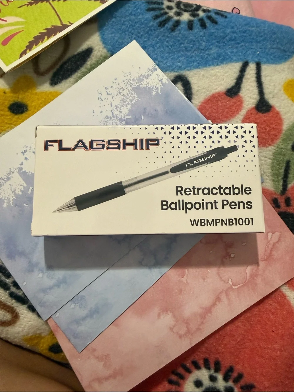 FLAGSHIP Retractable Ballpoint Pens - Black & Silver